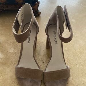 JEFFREY CAMPBELL LINDSAY SANDAL TAUPE SUEDE SIZE 8.5